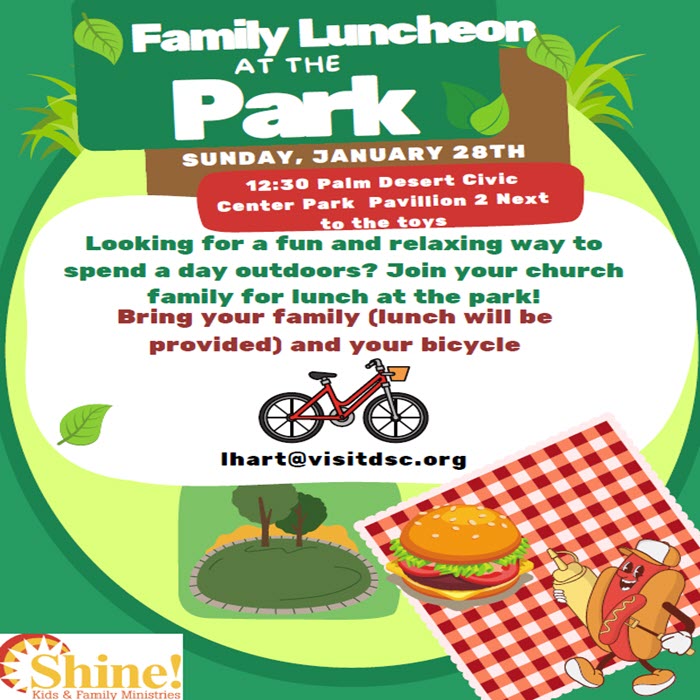Family luncheon at the Park